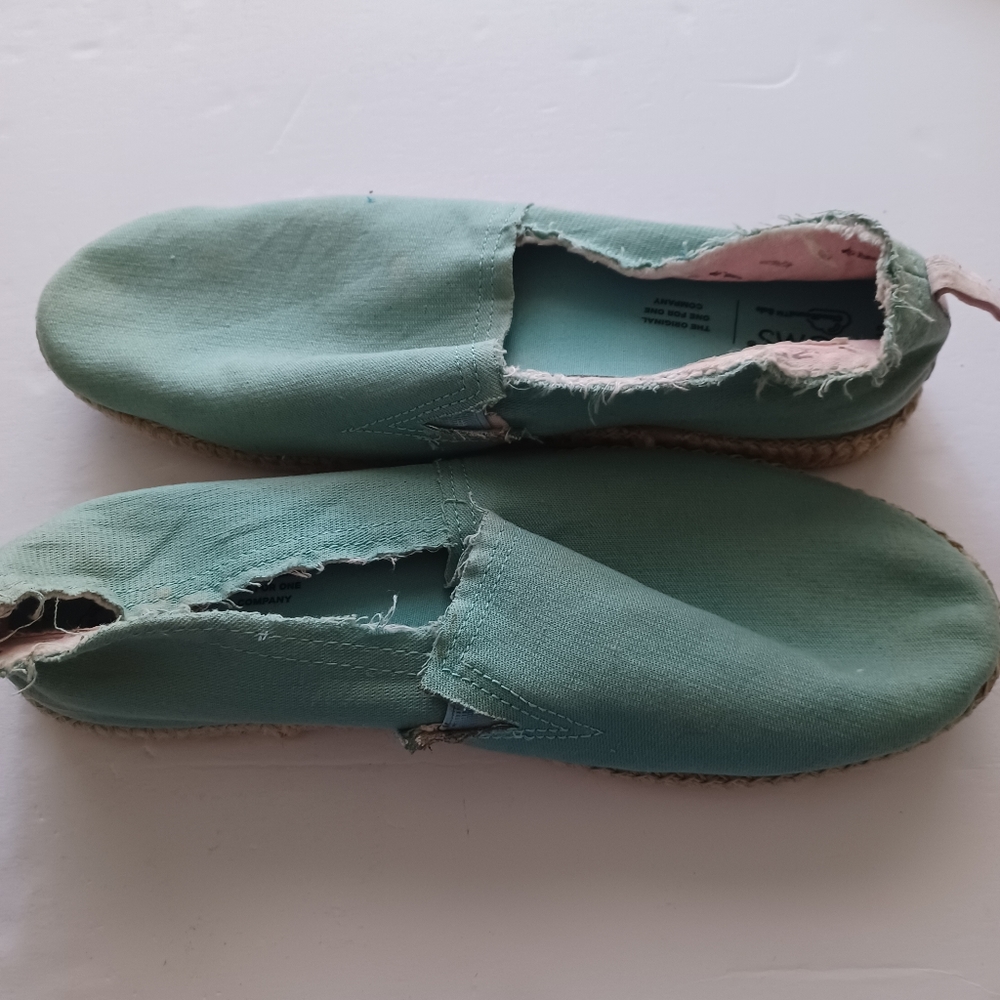 Tom's vionic slip on flats women's size 12 laguna green canvas cloud bound sole